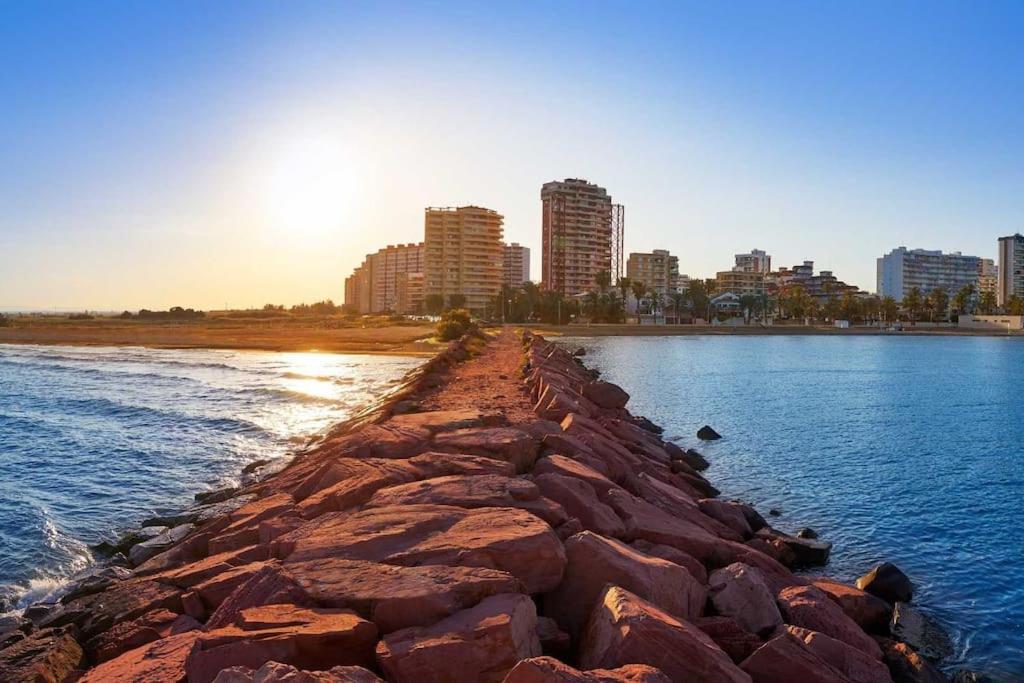 Апартаменти La Llar45 , Relajate Junto Al Mar Плая-Побла-де-Фарнальс Екстер'єр фото
